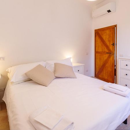 ベヴァーニャ Un Posto Bed & Breakfast エクステリア 写真