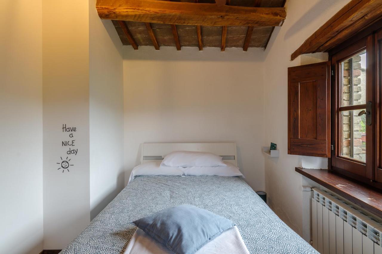 ベヴァーニャ Un Posto Bed & Breakfast エクステリア 写真