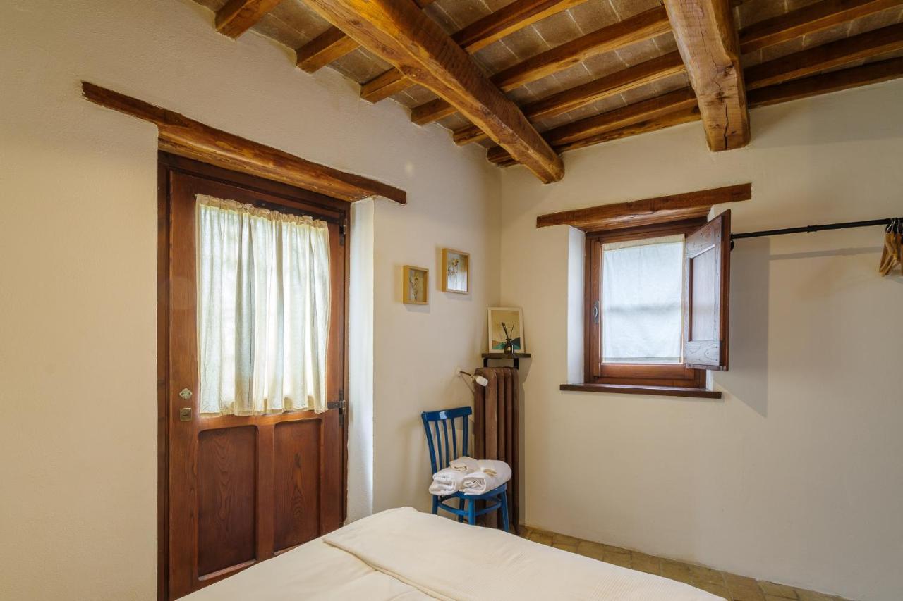 ベヴァーニャ Un Posto Bed & Breakfast エクステリア 写真