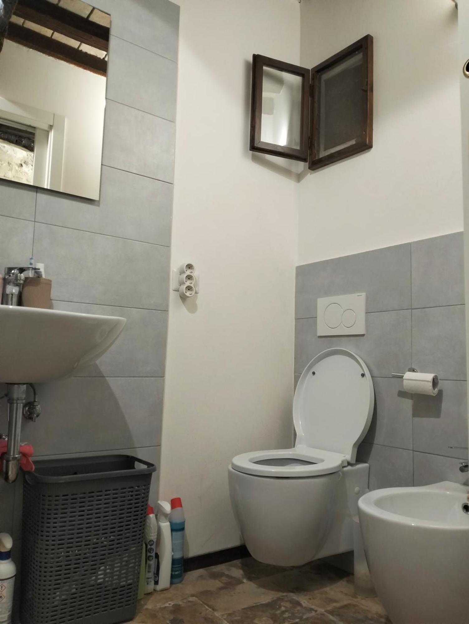 ベヴァーニャ Un Posto Bed & Breakfast 部屋 写真